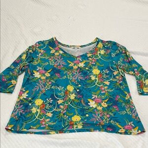 The Pioneer Woman Floral V-Neck Top